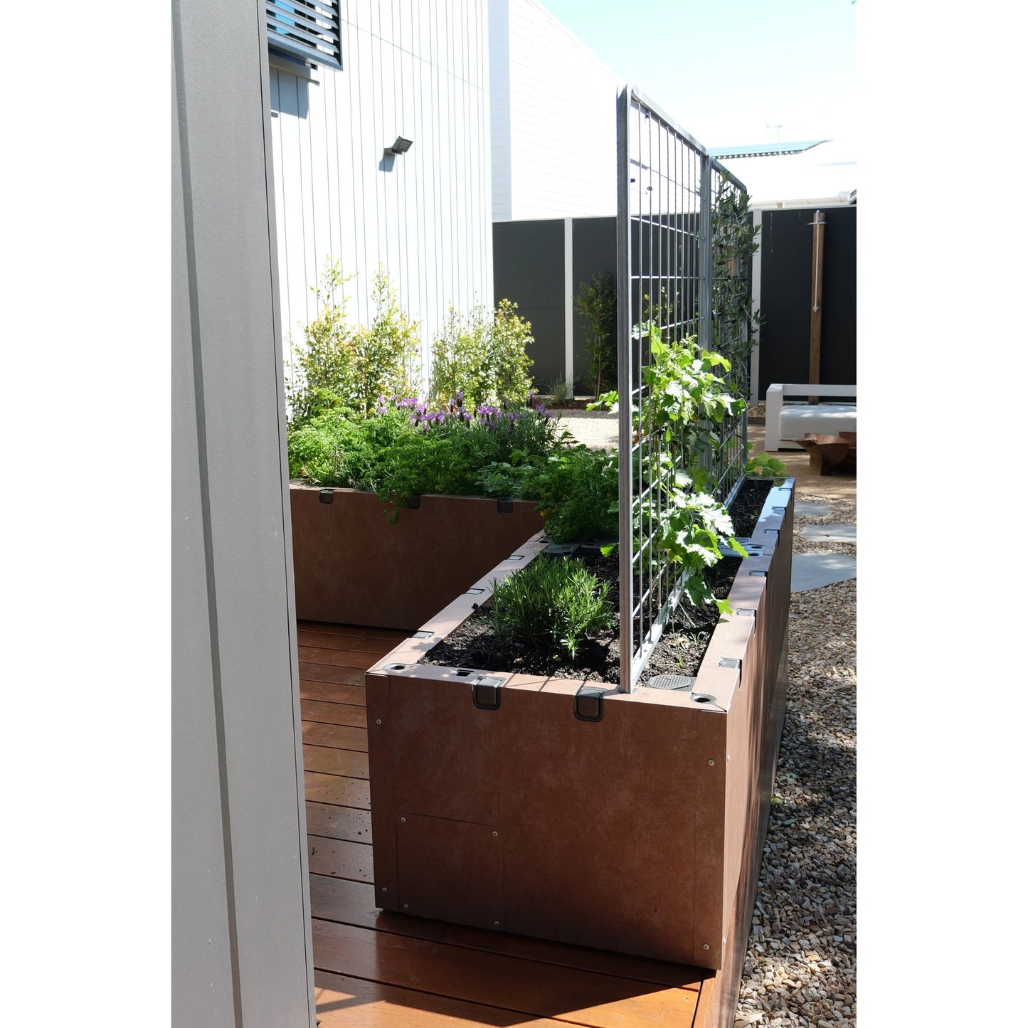 The Block Bundle 1 - Foodcube corner raised garden bed